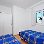 Katija * פוסטיר